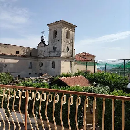Tettoeletto Garden Bio Bed & Breakfast *